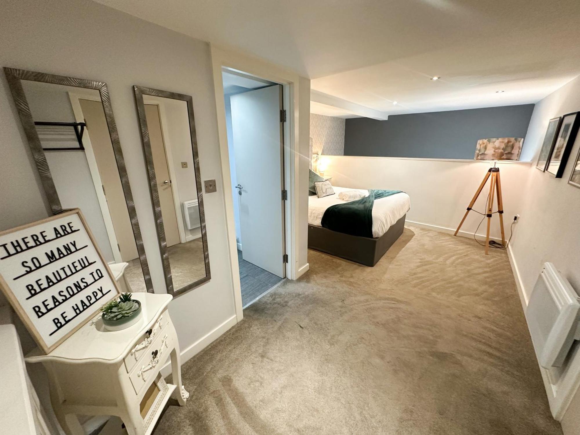 Align Lux Apartments, Liverpool City Centre Extérieur photo